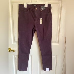 Plum skinny leg jeans from express - tags on! Never worn - size 12R
